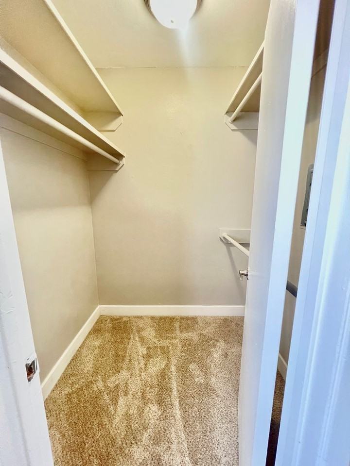 Sage View Apts - Photo 7 of 26