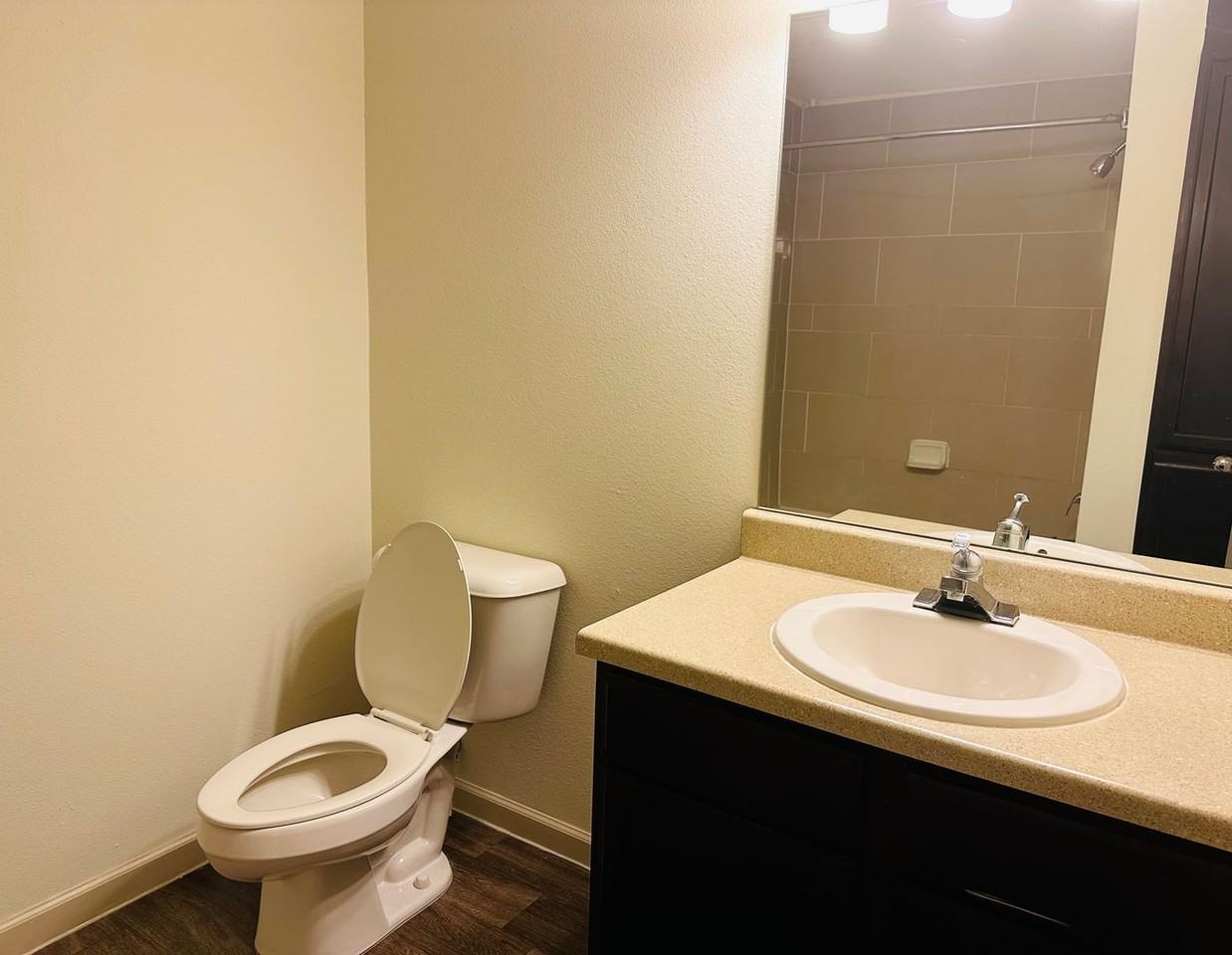 Sorrento Apartments - Photo 7 of 16