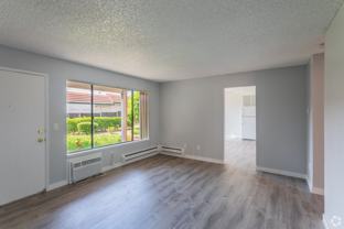 Del Coronado Apartments - Photo 1 of 1