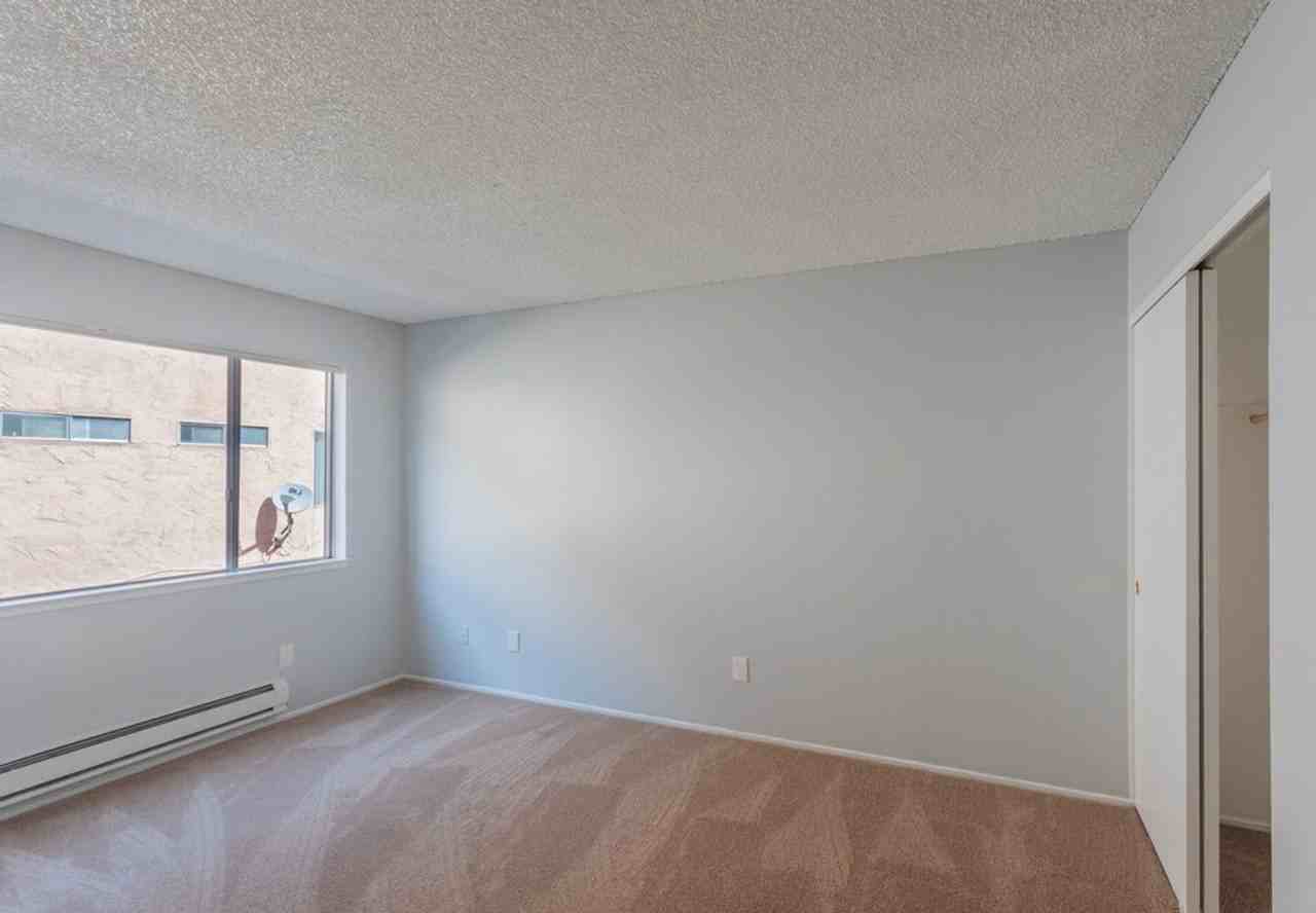 Del Coronado Apartments - Photo 6 of 42