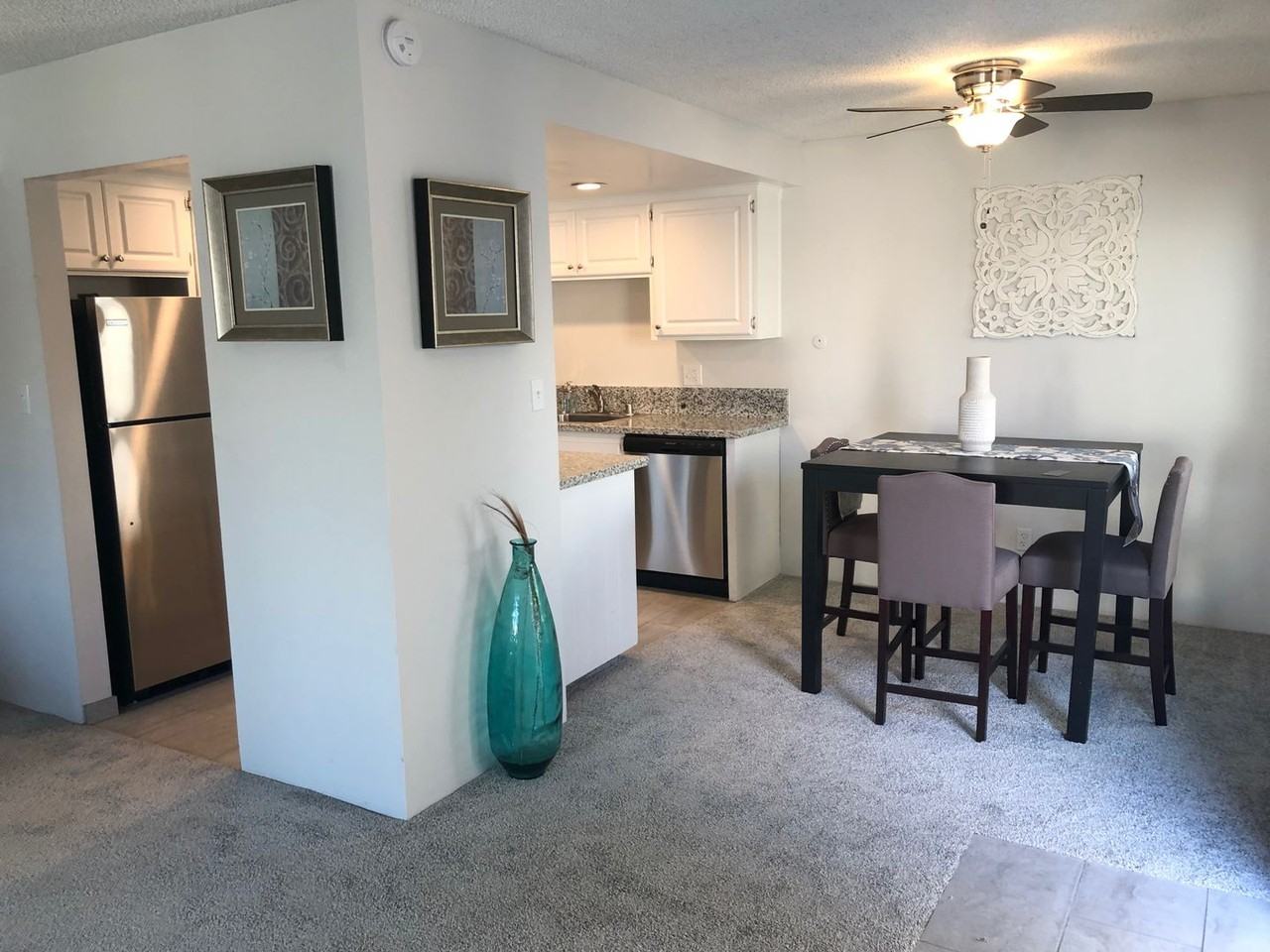 4700 Marconi Avenue - Photo 4 of 14