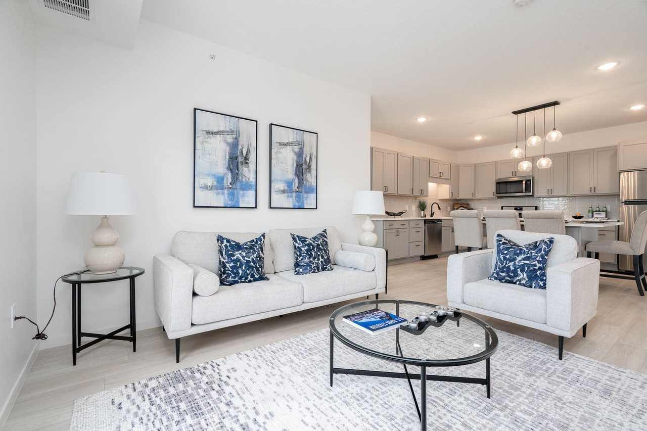 Ballantrae Apartments II - Photo 3 of 26