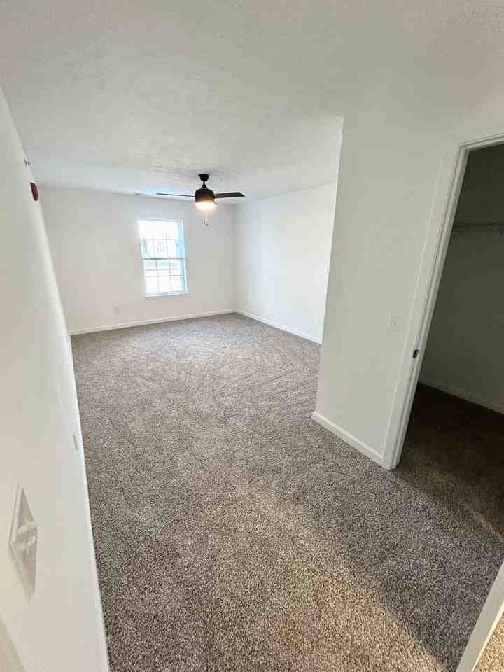 Sagamore Winds Apartments - Photo 7 of 50