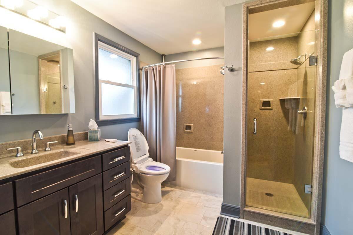 1031 10th Street - Photo 5 of 38