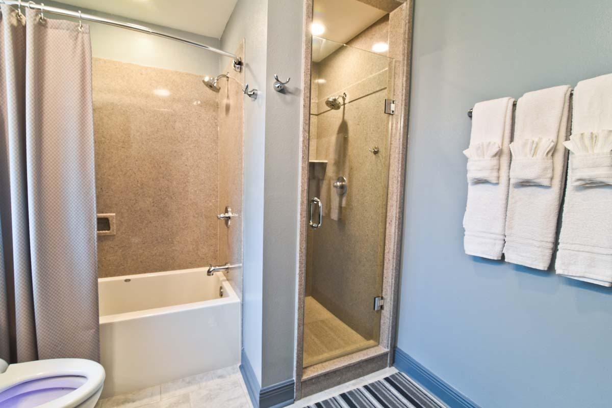 1031 10th Street - Photo 6 of 38