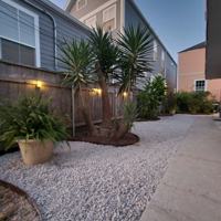 featured image of 7449 Pitt St