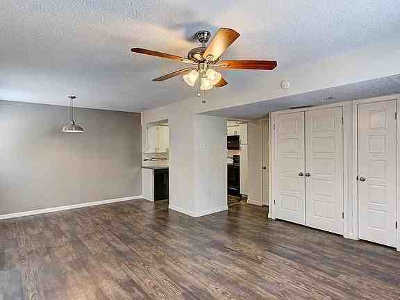 1906 Hearthstone Drive, Unit 4 - Photo 5 of 17