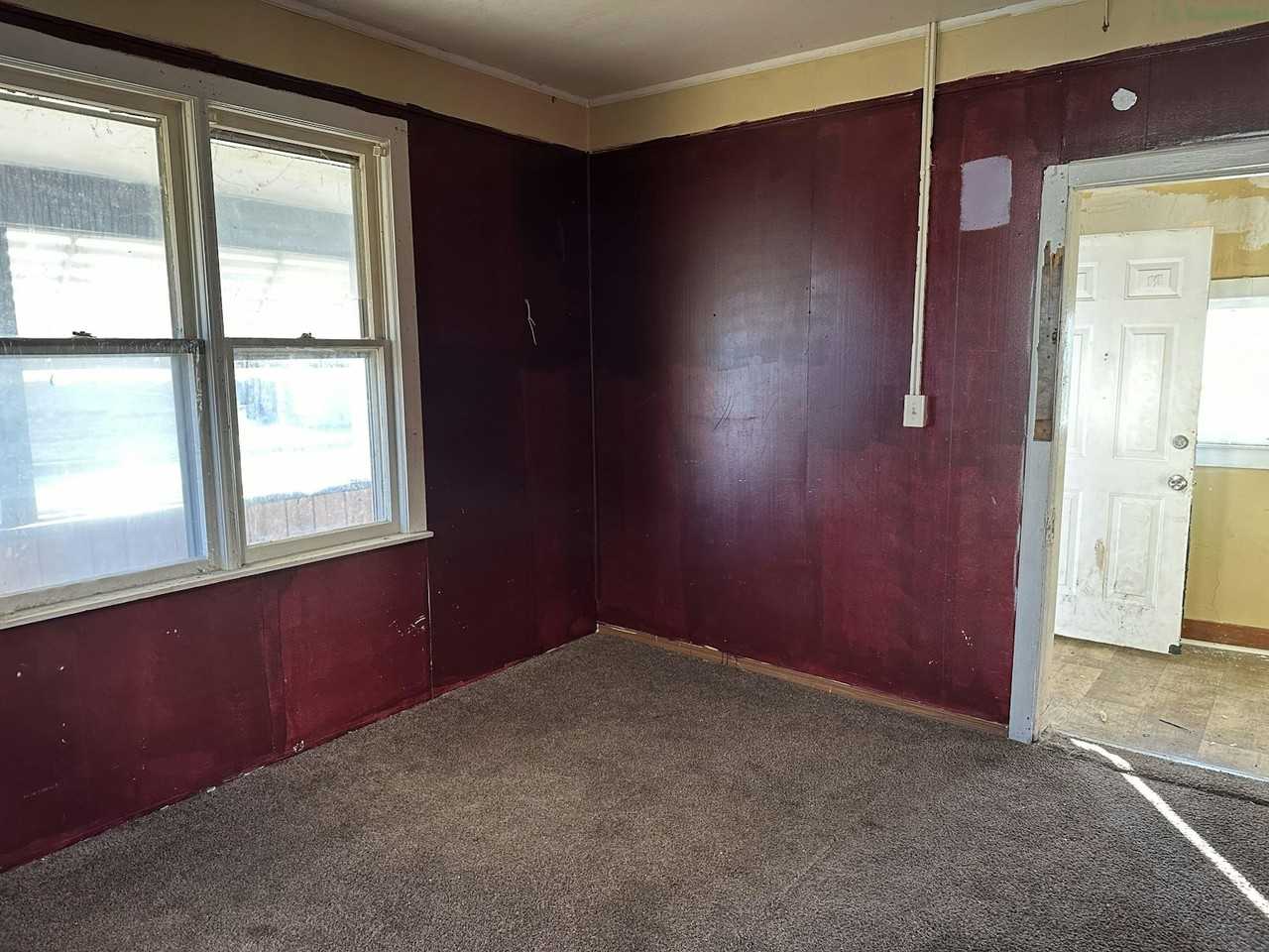 1507 South Livingston Street - Photo 4 of 8