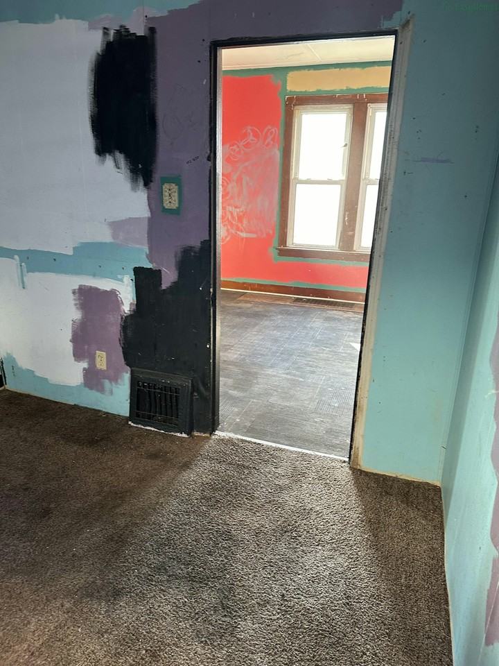 1507 South Livingston Street - Photo 6 of 8