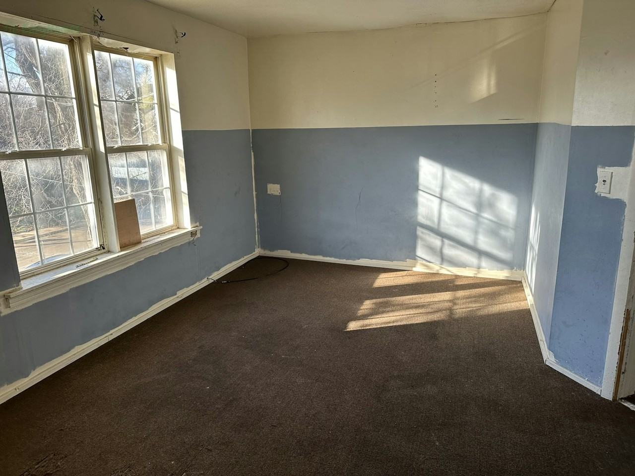 1003 West Columbia Terrace - Photo 2 of 11