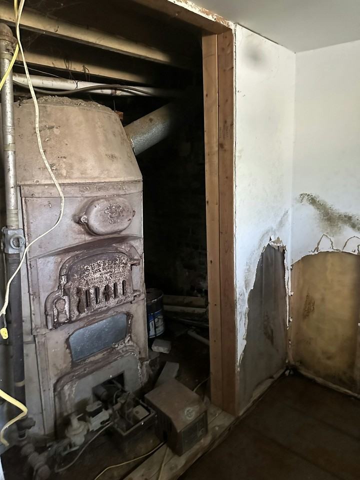 2121 North Prospect Road - Photo 3 of 19