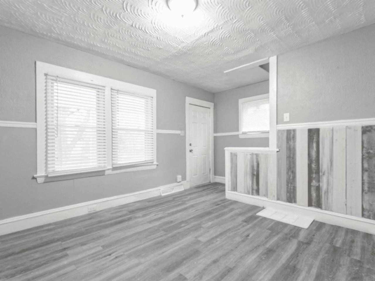 3671 East 103rd Street - Photo 4 of 15