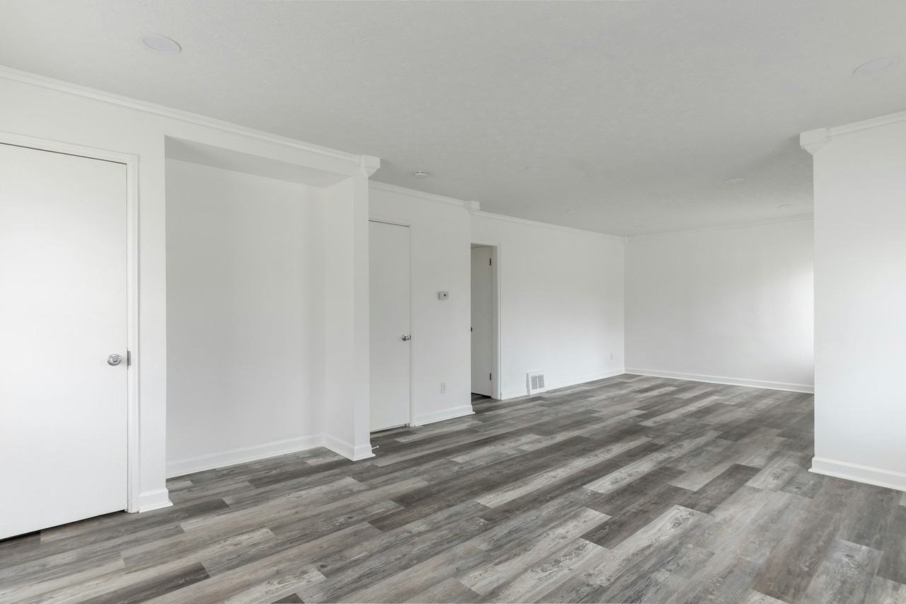 513 Henry Street - Photo 5 of 17