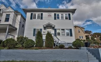 featured image of 1221 Vine St #A