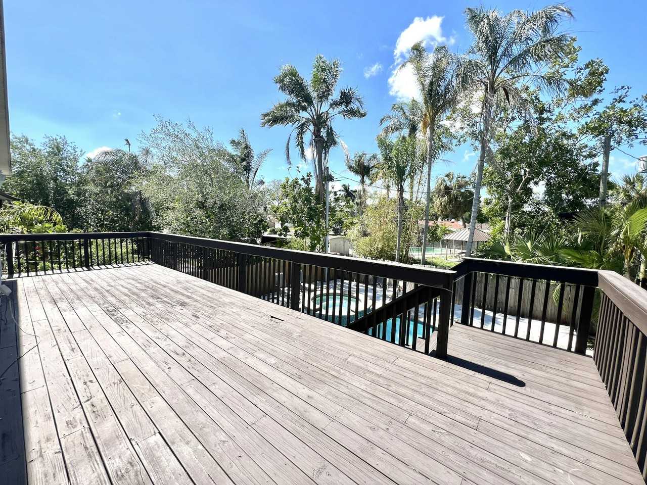 3526 Overlook Drive Northeast - Photo 5 of 50