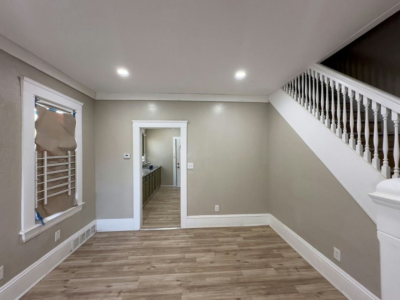 2964 E 61st St - Photo 2 of 9