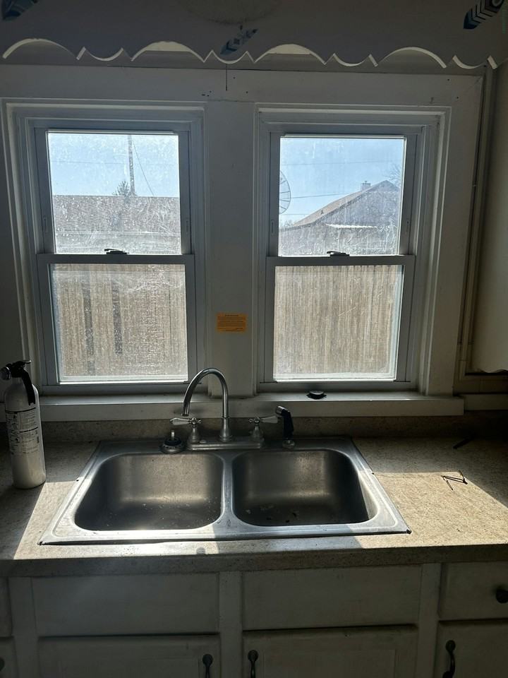 928 South Matthew Street - Photo 6 of 6