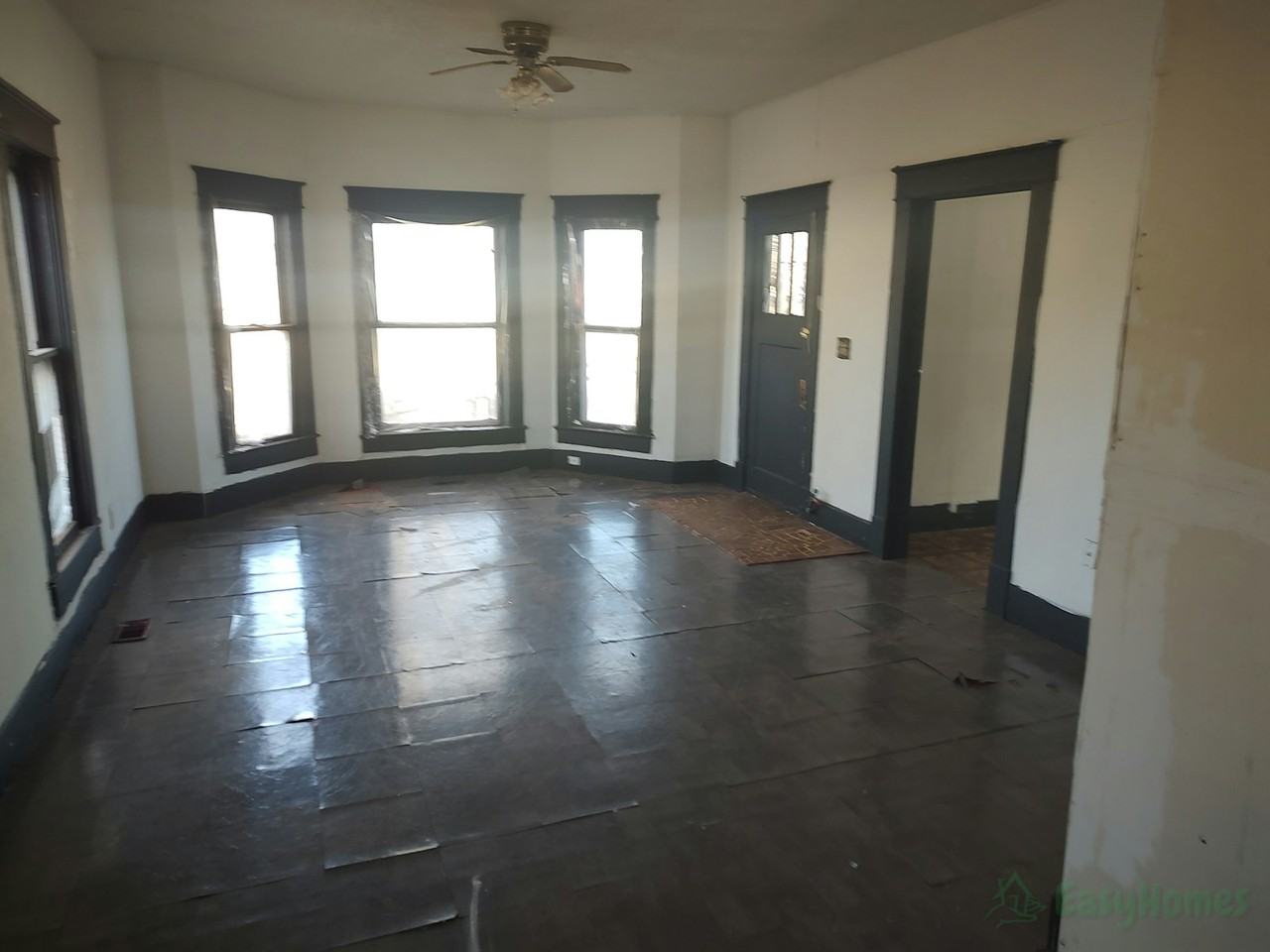 604 West C Avenue - Photo 3 of 9