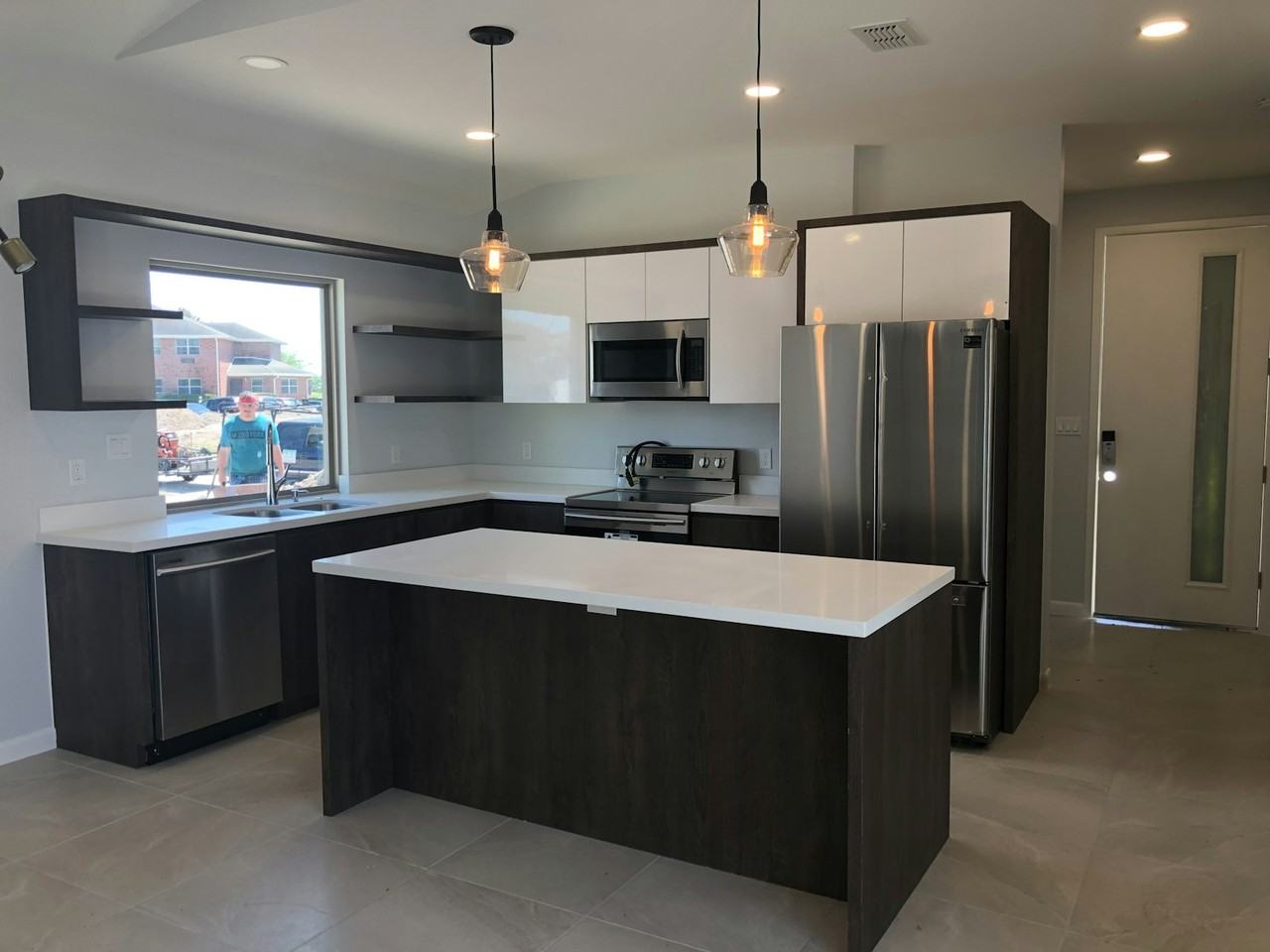 6310 Guinevere Drive - Photo 4 of 18