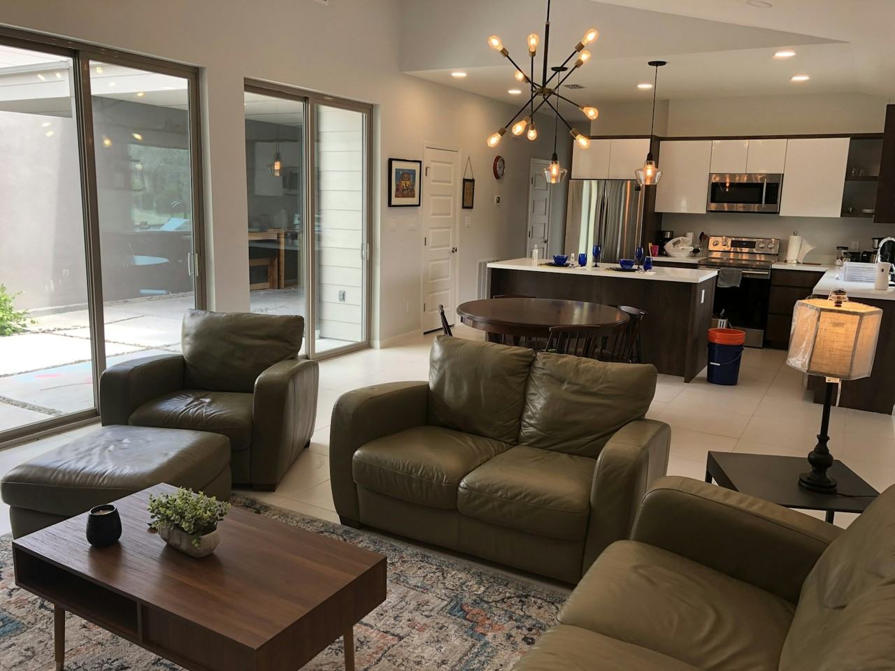 6310 Guinevere Drive - Photo 7 of 18