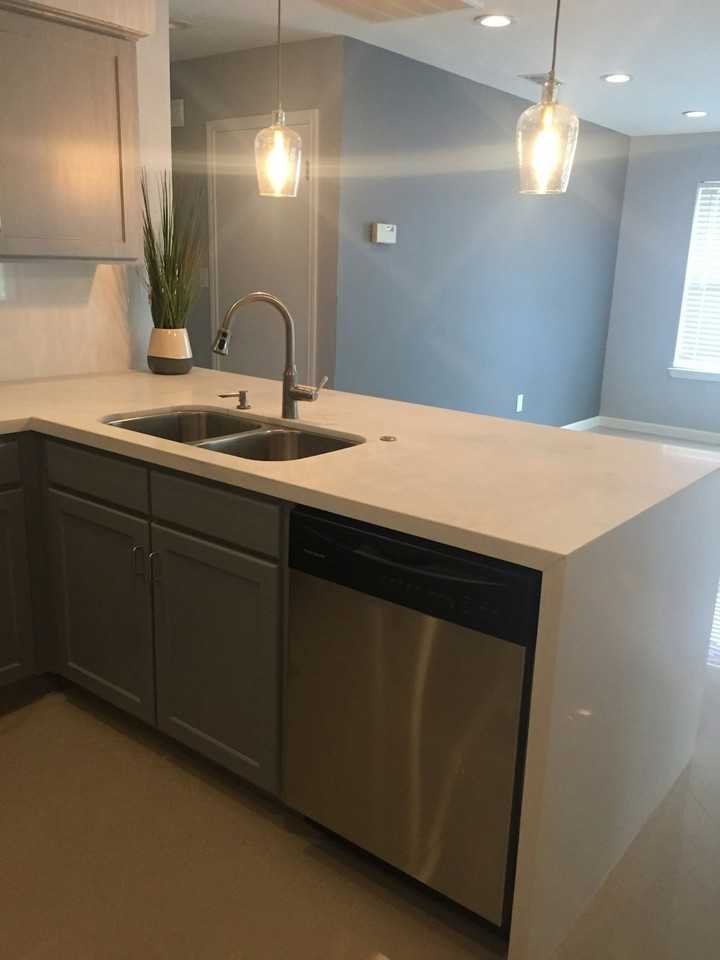 6212 Northwest King Arthur Court - Photo 3 of 21