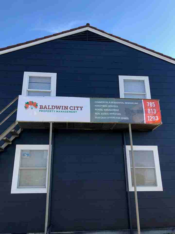 518 Baker Street, Unit 5 - Photo 3 of 5