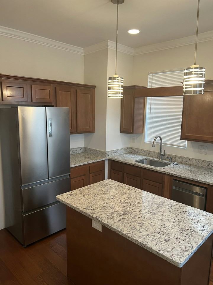 2921 Riggs Avenue - Photo 3 of 10