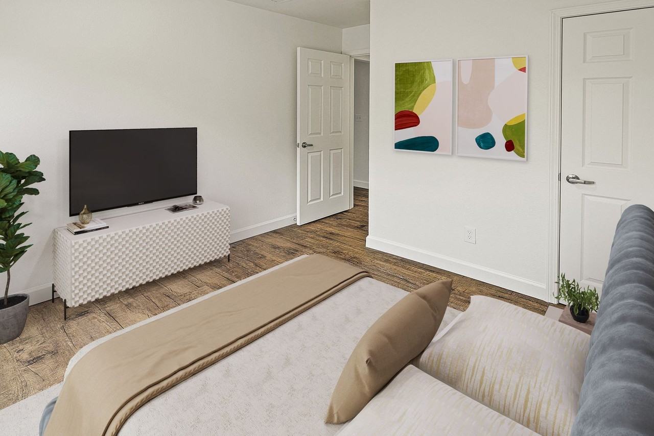 Metro Apartments At Collinsville - Photo 6 of 43