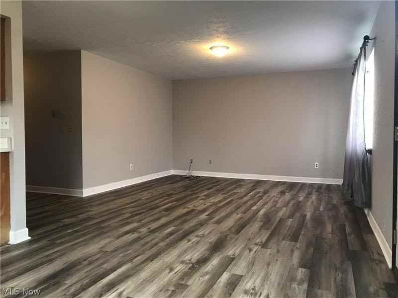 34486 Roberts Rd - Photo 3 of 15