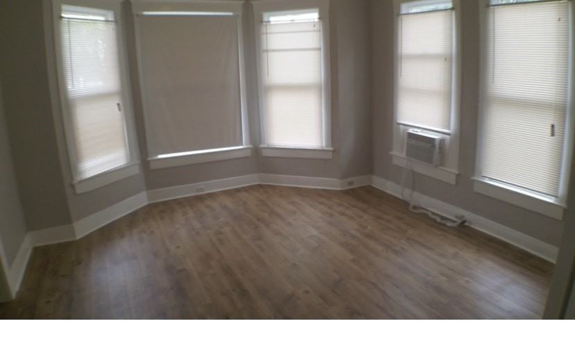 1138 West Ashby Place, Unit 1 - Photo 6 of 8