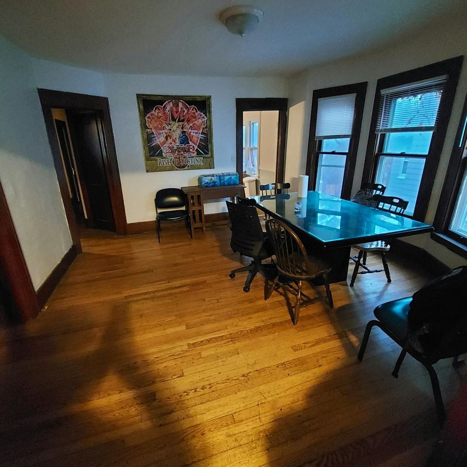 916 Ackerman Avenue, Unit Room 5 - Photo 3 of 10