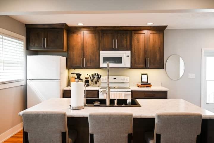 2028 North 58th Street - Photo 4 of 43