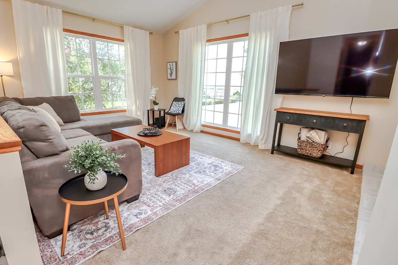 4032 North 56th Street, Unit A - Photo 2 of 31