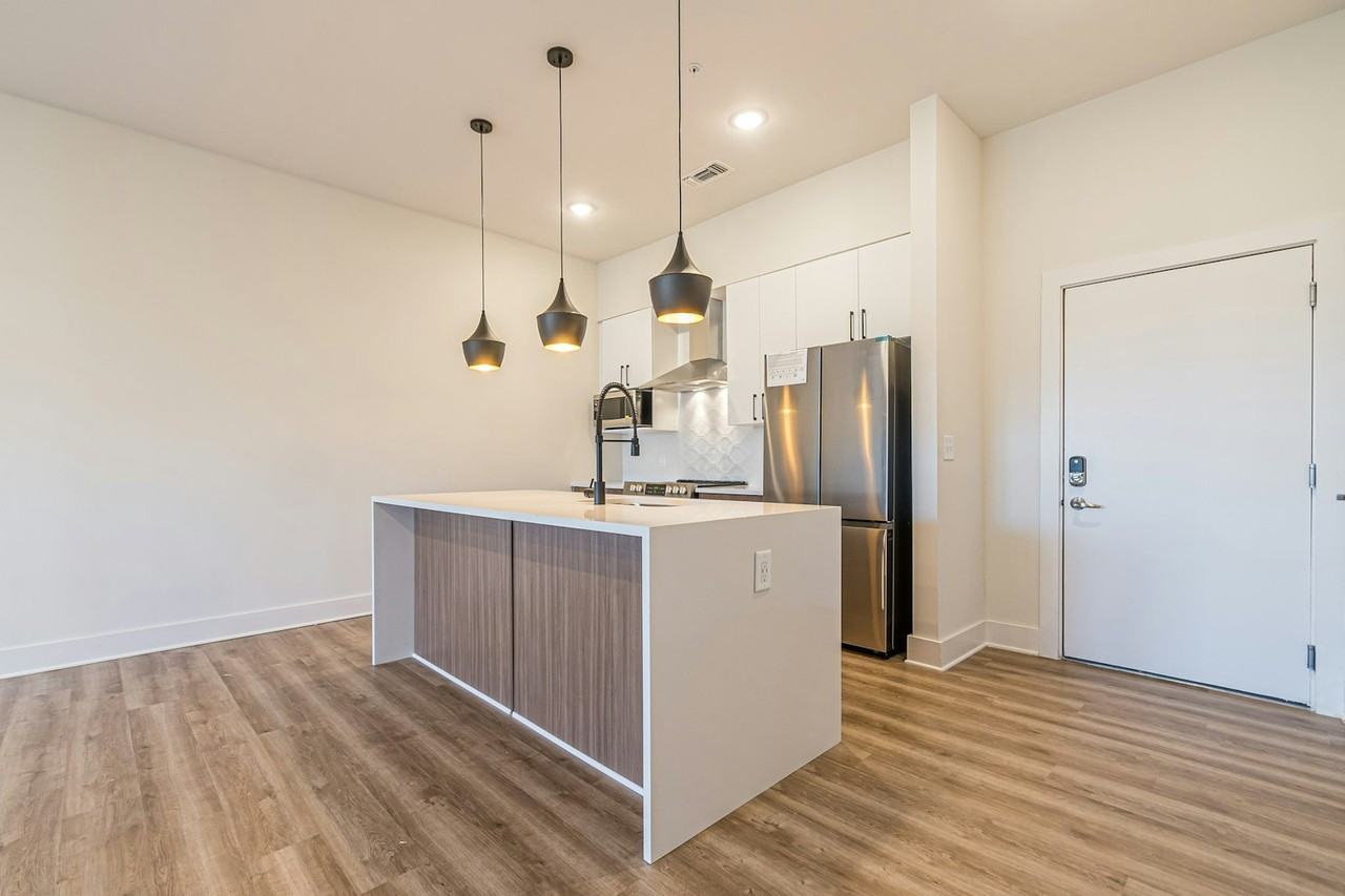 112 Rogers Street Northeast, Unit 601 - Photo 2 of 32