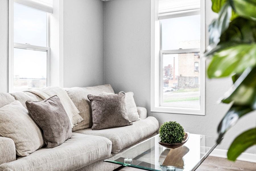 432 North 7th Avenue East, Unit Lower 2BR/1BA Unit 1 - Photo 3 of 15