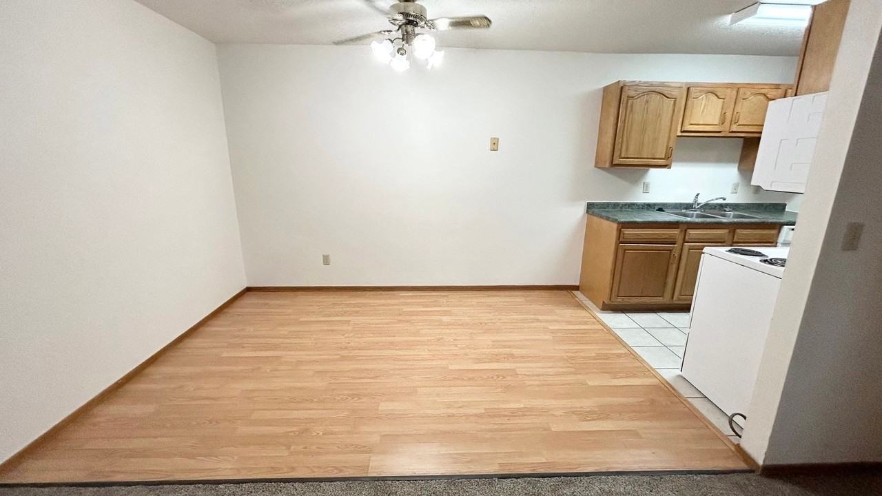 Northwood Commons - Photo 2 of 30