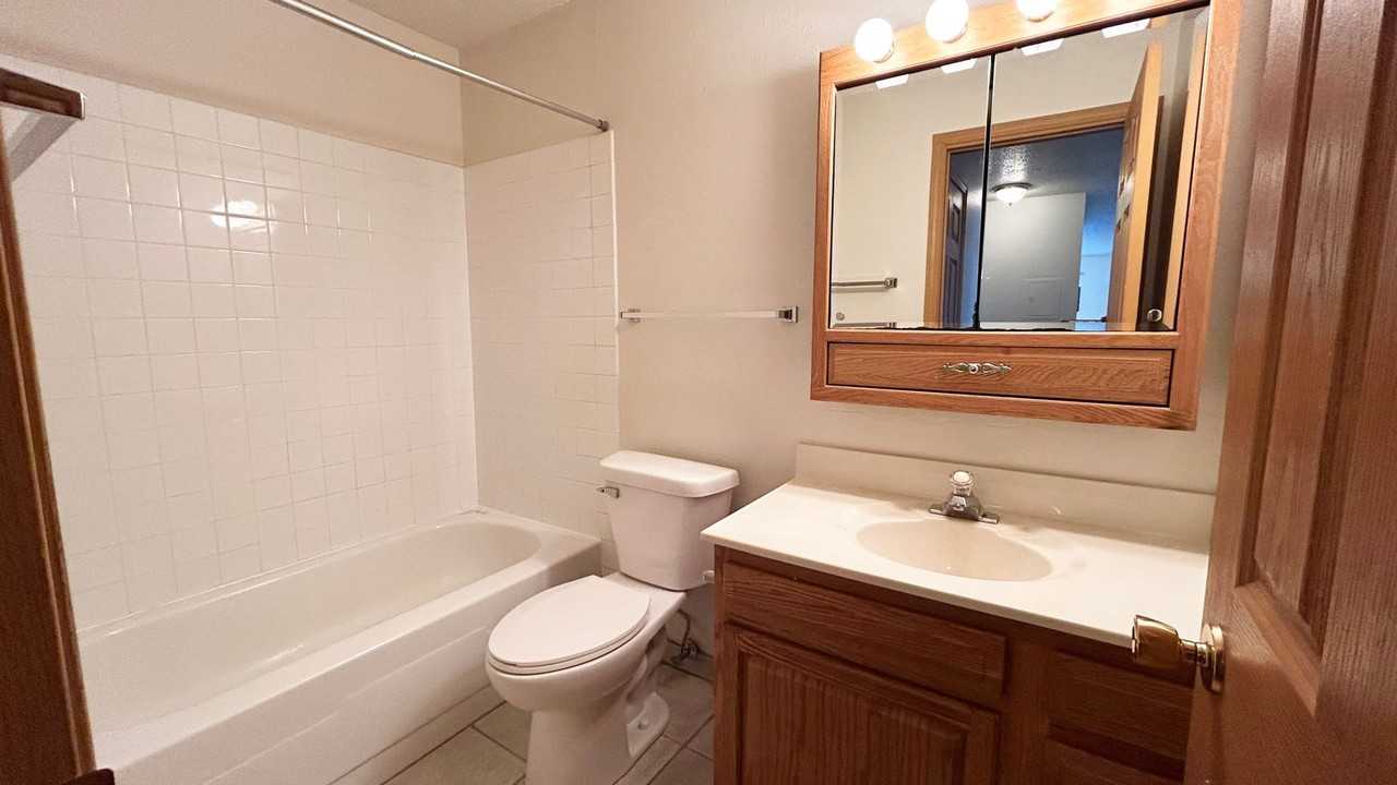 Northwood Commons - Photo 6 of 30