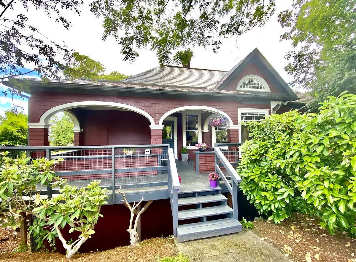 1800 J Street, Unit A - Photo 2 of 20