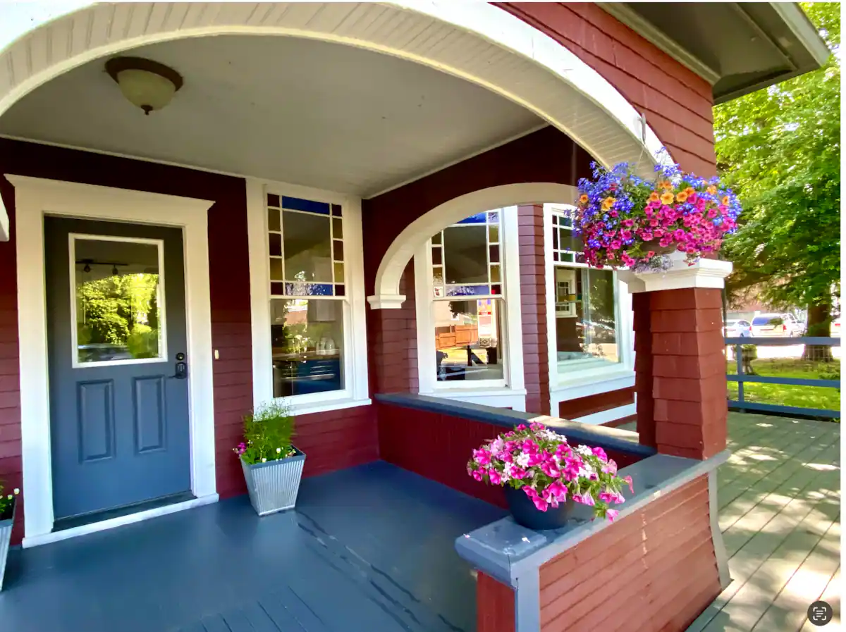 1800 J Street, Unit A - Photo 3 of 20