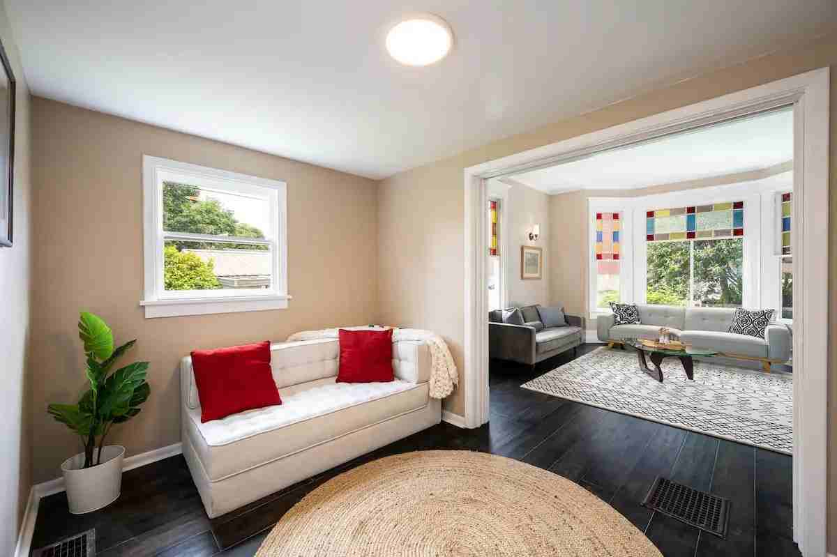 1800 J Street, Unit A - Photo 6 of 20