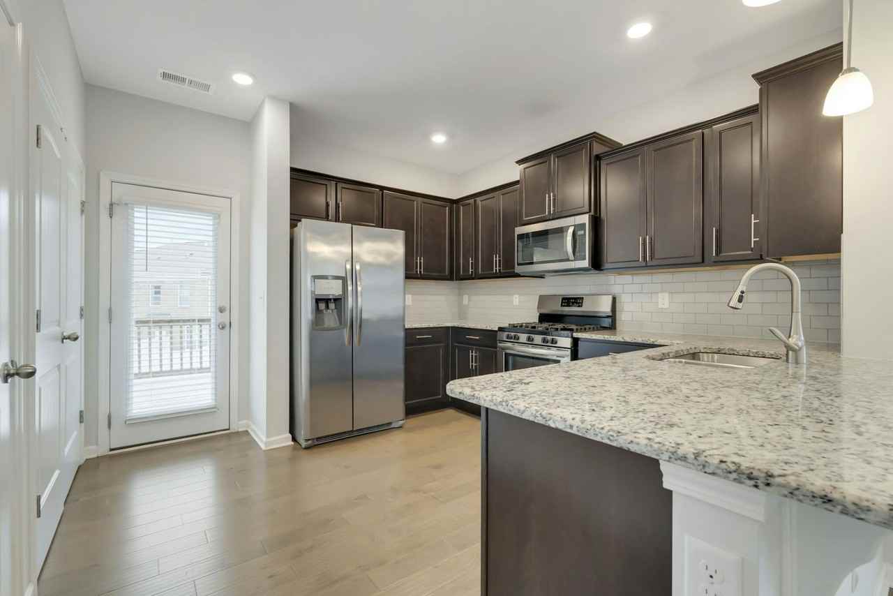 3729 Timber Bark Court, Unit 3729 - Photo 4 of 32