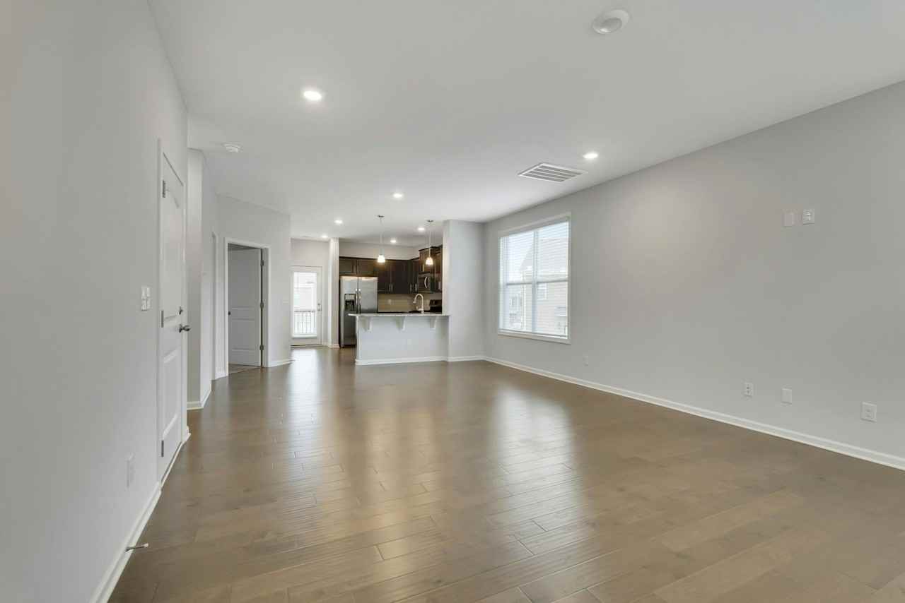 3729 Timber Bark Court, Unit 3729 - Photo 5 of 32