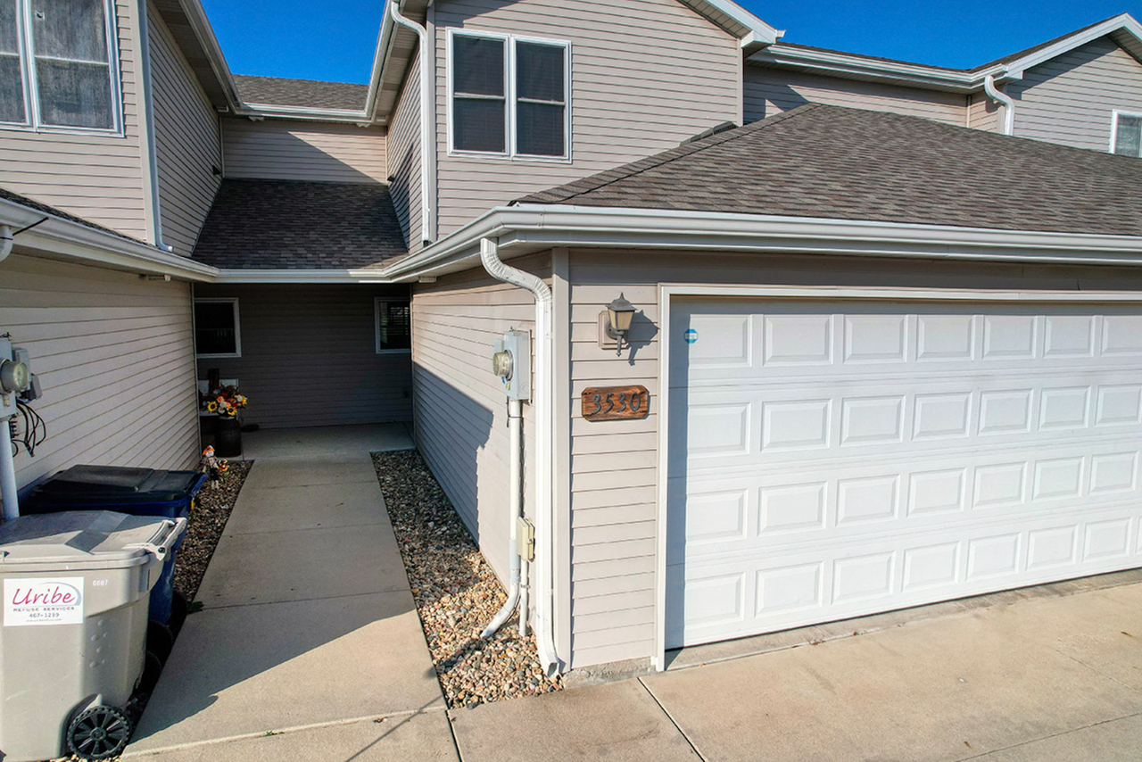 3530 McLaughlin Drive - Photo 2 of 22