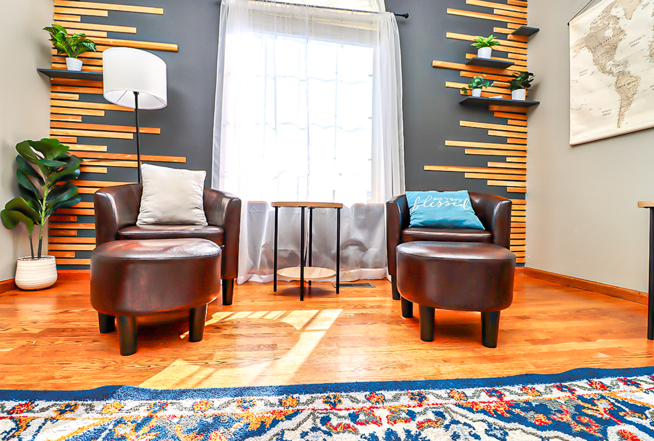 1524 Hilltop Road - Photo 5 of 31