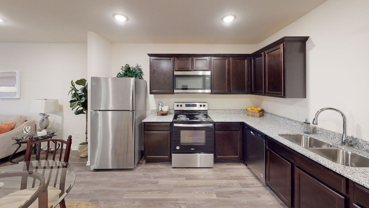 The Ranch On Rhones Quarter - Photo 6 of 31