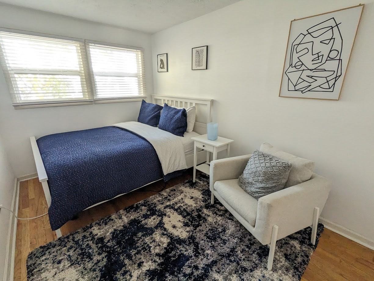 205 Hampshire Avenue - Photo 7 of 13