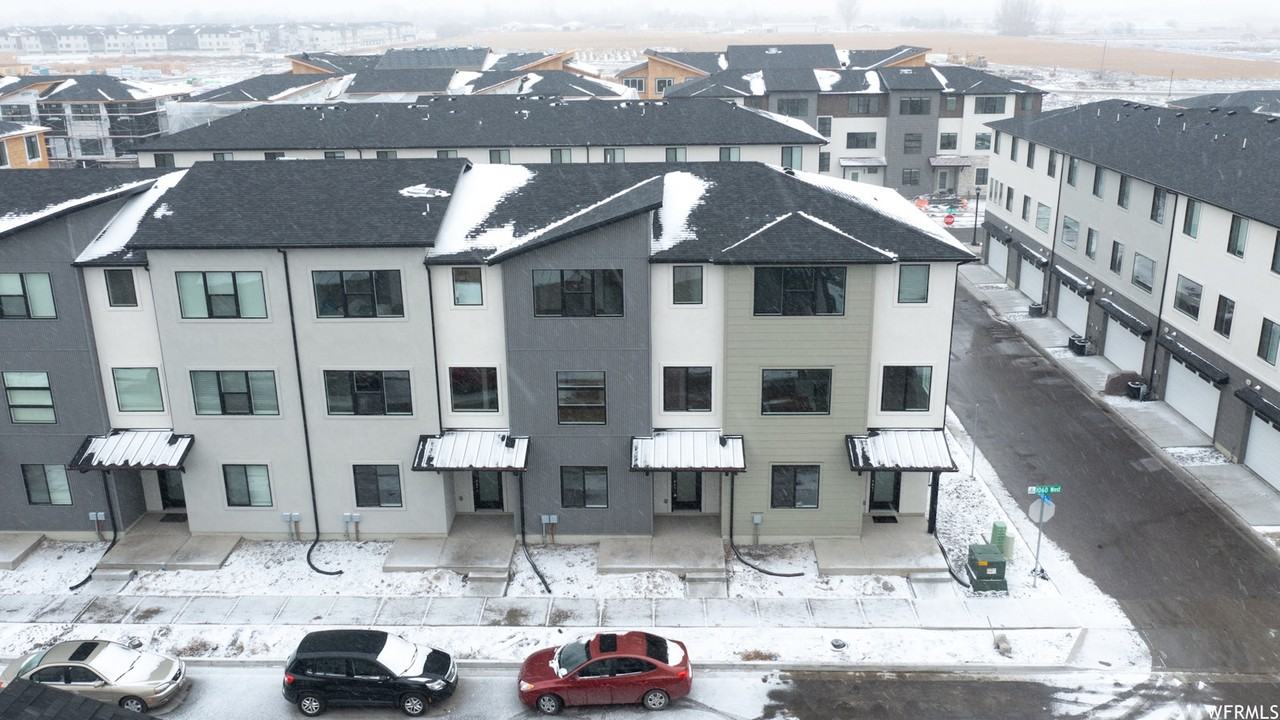 546 S 1040 W - Photo 2 of 30