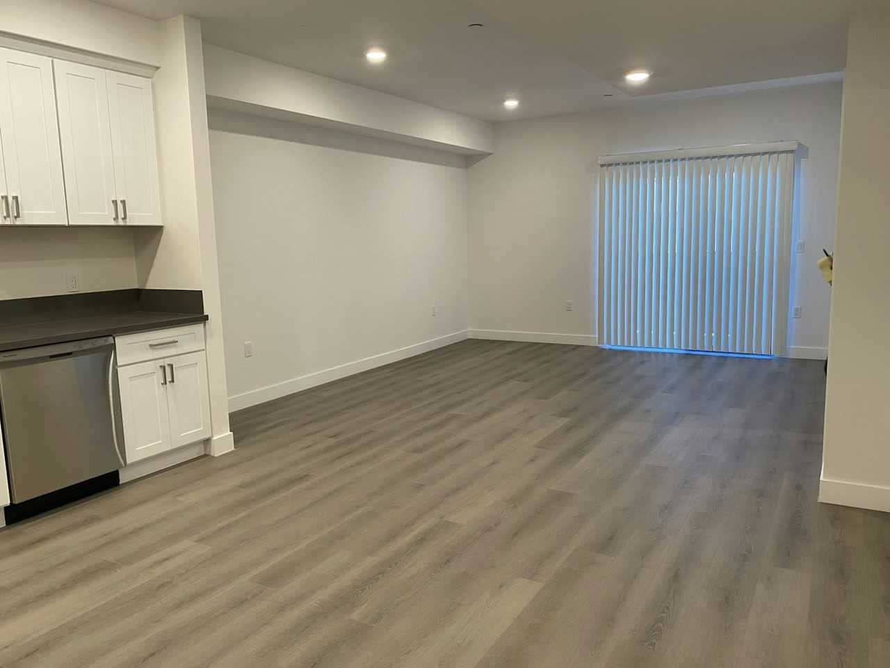 16030 Sherman Way, Unit A-1BDa - Photo 7 of 17