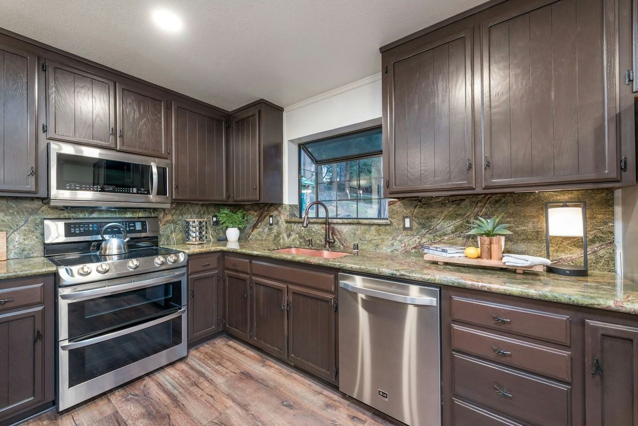 5161 Adney Way - Photo 7 of 24