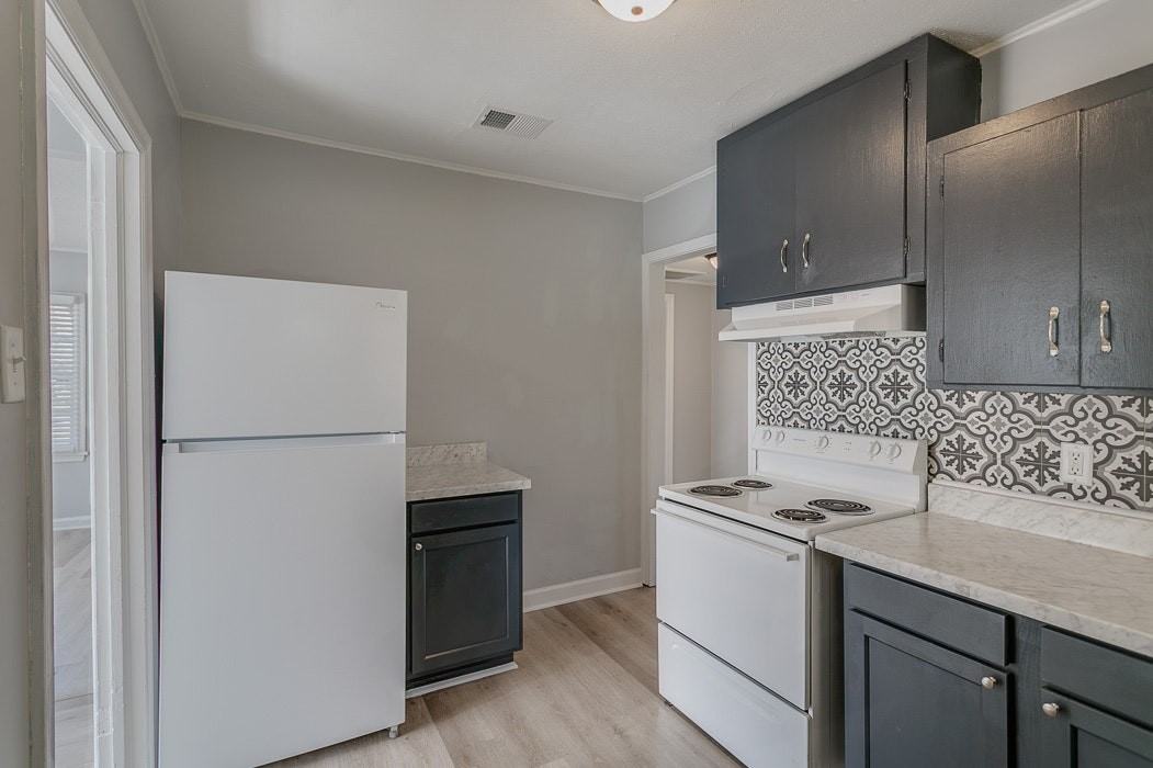 167 Potter Drive - Photo 3 of 15